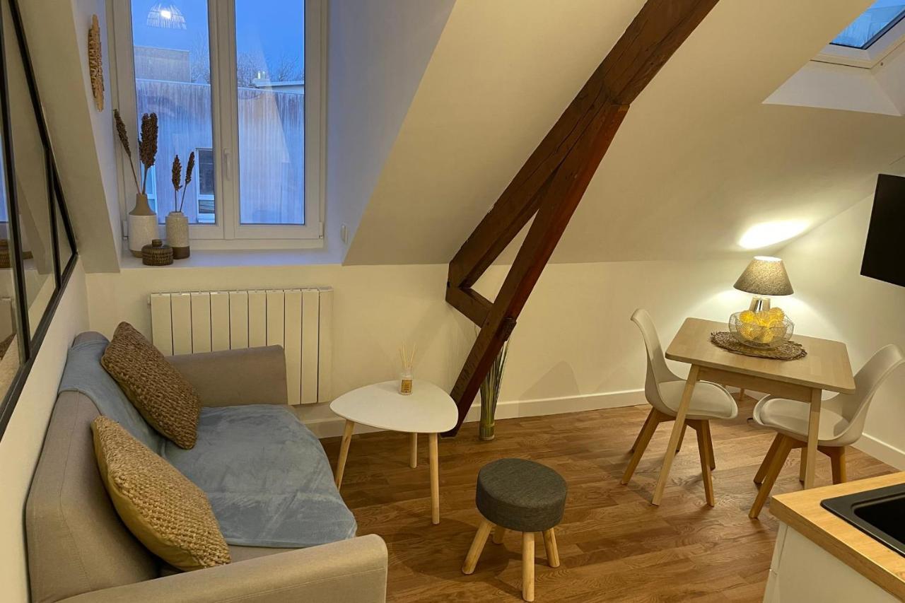 L'amiral N5 T2 Dernier Etage Bylocly Apartment